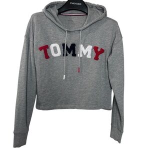 Tommy Hilfiger Hoodie Long Sleeve shirt Big Logo Crop Tee Small‎ Puffy Letter